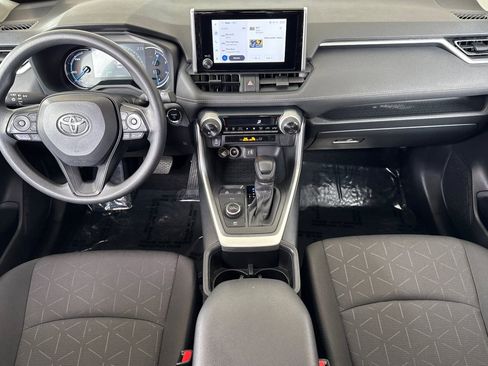 Certified 2025 Toyota RAV4 XLE w/ Convenience Package AWD/4WD image 13