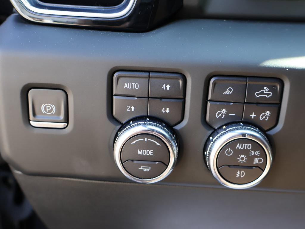 Certified 2023 GMC Sierra 1500 Denali Ultimate AWD/4WD image 34