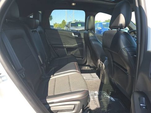 Used 2024 Ford Escape ST-Line w/ Tech Pack #1 AWD/4WD image 30