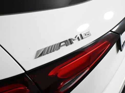 Used 2025 Mercedes-Benz GLC 43 AMG 4MATIC image 27