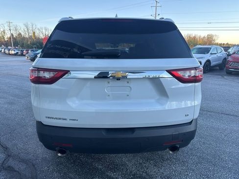 Used 2020 Chevrolet Traverse LT image 6