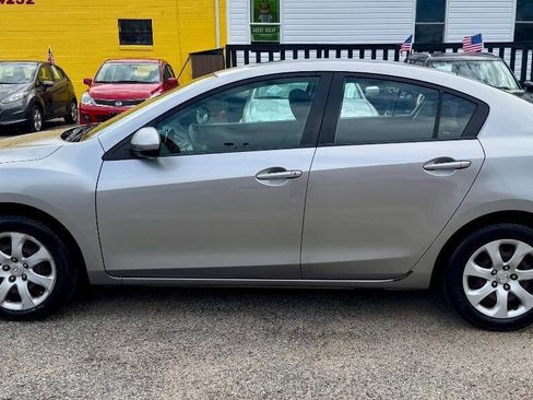 Used 2010 MAZDA MAZDA3 i Sport image 4