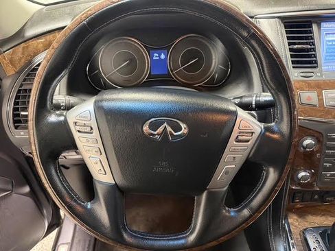 Used 2017 INFINITI QX80 4WD w/ Driver Assistance Package image 13