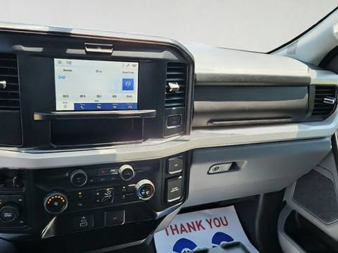 Certified 2025 Ford F250 XLT AWD/4WD image 16