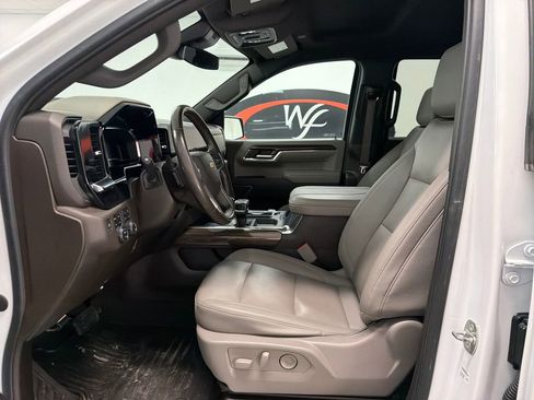 Used 2023 Chevrolet Silverado 1500 LT w/ All Star Edition Plus AWD/4WD image 9