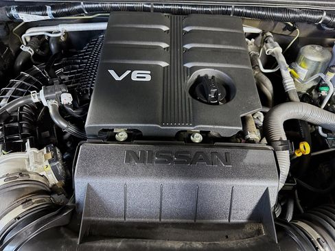 Used 2021 Nissan Frontier SV RWD image 39