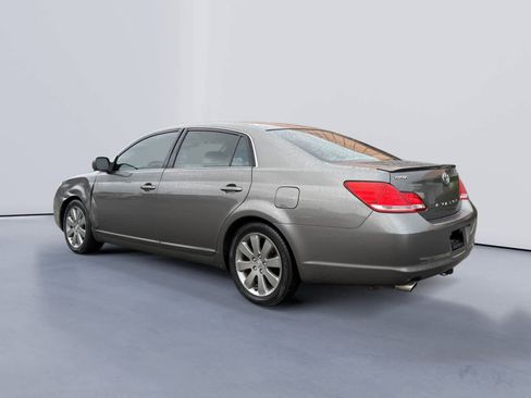 Used 2006 Toyota Avalon Touring image 5