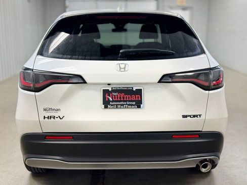 New 2026 Honda HR-V Sport image 6