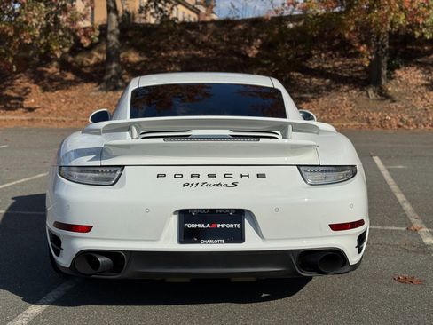 Used 2014 Porsche 911 Turbo S image 10