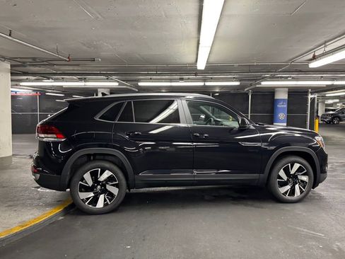 New 2026 Volkswagen Atlas Cross Sport SE AWD/4WD image 40