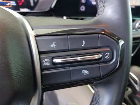 Used 2024 Chevrolet Colorado ZR2 w/ Technology Package image 37