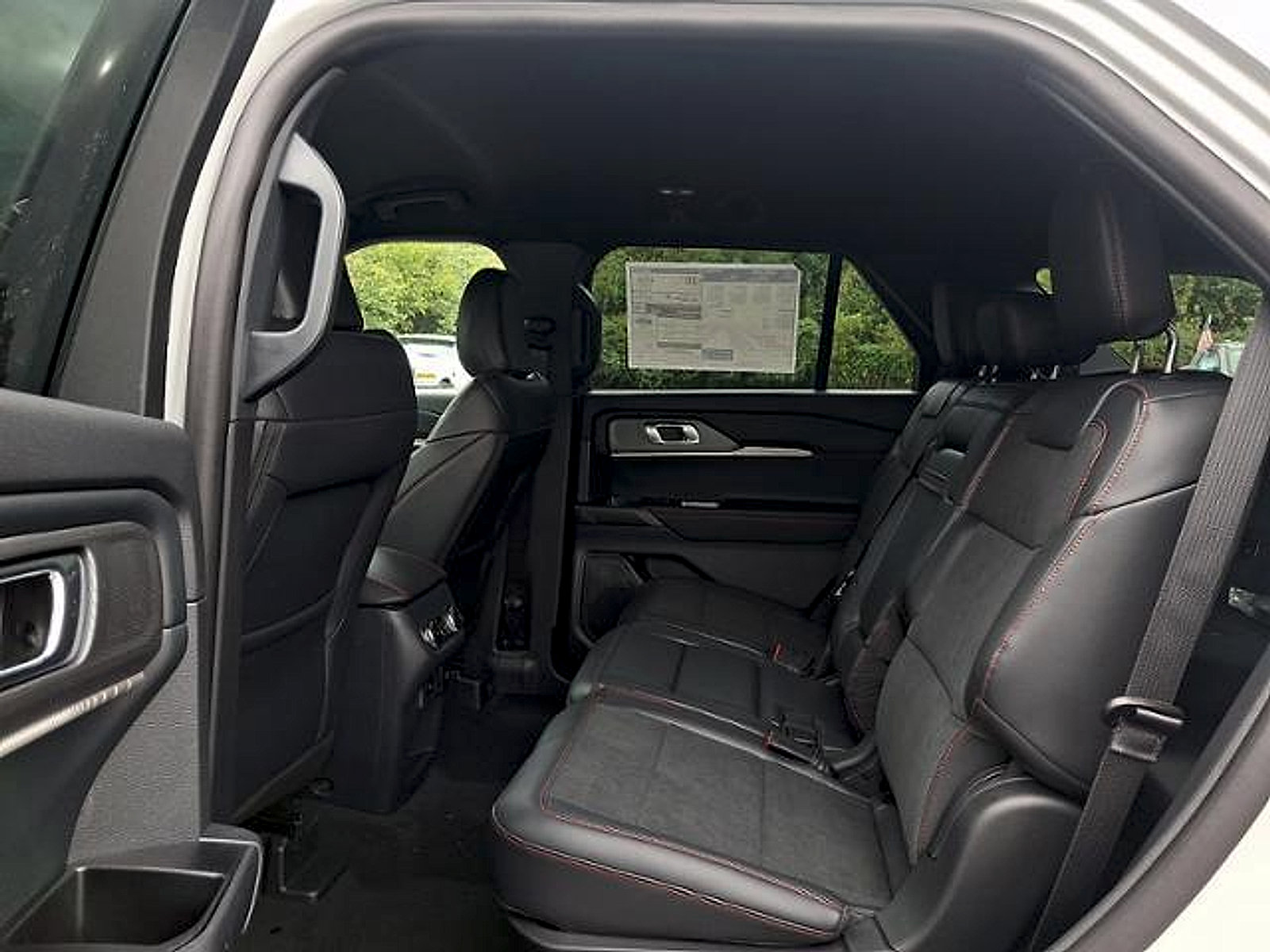 New 2027 Ford Explorer ST AWD/4WD image 5