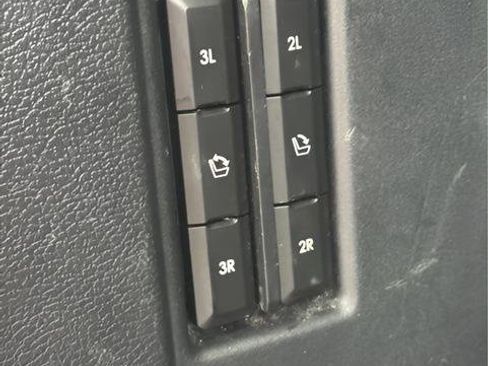 Used 2024 Lincoln Navigator Reserve image 31