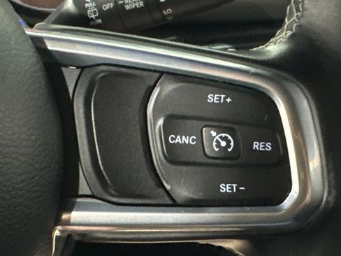 Used 2020 Jeep Wrangler Unlimited Sahara w/ Uconnect 4C Nav & Sound Group image 6