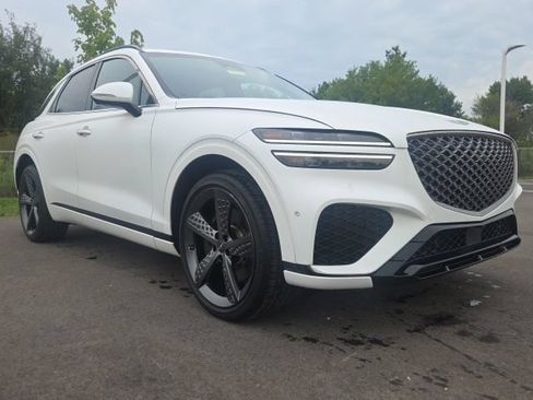 Used 2022 Genesis GV70 3.5T Sport w/ Sport Prestige Package AWD/4WD image 1