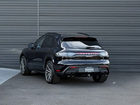 New 2025 Porsche Macan S image 3