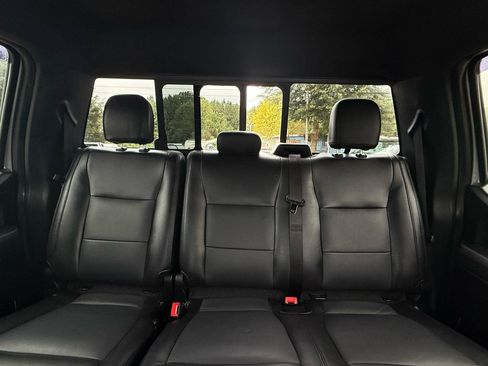 Used 2018 Ford F150 XLT w/ Equipment Group 302A Luxury AWD/4WD image 40