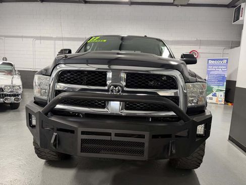 Used 2017 RAM 2500 Tradesman w/ Chrome Appearance Group AWD/4WD image 11