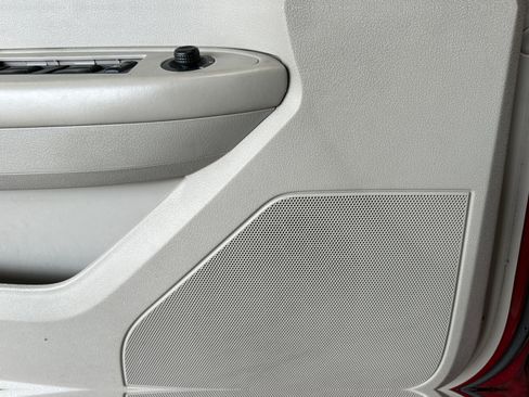 Used 2009 Chrysler 300 LX RWD image 28