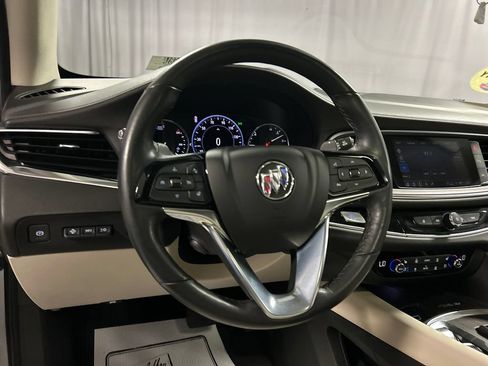 Used 2023 Buick Enclave Avenir w/ Avenir Technology Package FWD image 15