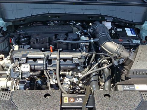 Used 2024 Hyundai Kona Limited AWD/4WD image 30