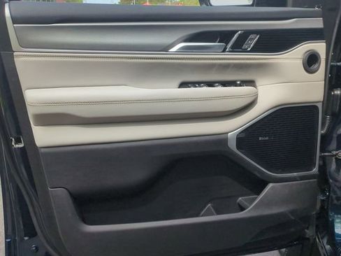 New 2026 Jeep Grand Wagoneer Limited AWD/4WD image 30
