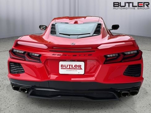 Used 2020 Chevrolet Corvette Stingray Preferred Cpe w/ 2LT Preferred Equipment Group RWD image 5