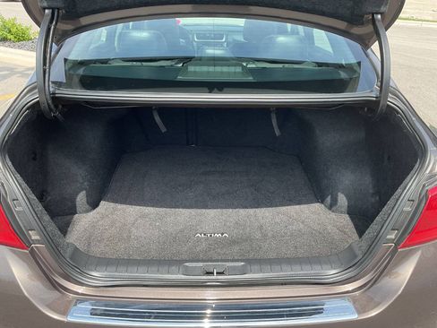 Used 2016 Nissan Altima 2.5 SL FWD image 31