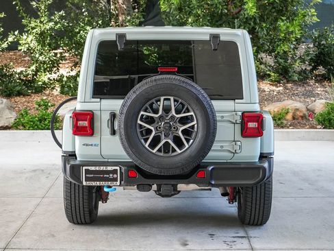 Used 2023 Jeep Wrangler Unlimited Rubicon 4xe AWD/4WD image 5