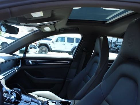 Used 2023 Porsche Panamera Platinum Edition RWD image 32