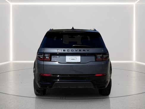 Certified 2025 Land Rover Discovery Sport Dynamic SE AWD/4WD image 7