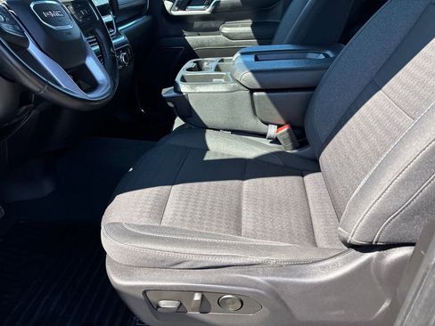 Used 2023 GMC Sierra 1500 Elevation AWD/4WD image 10