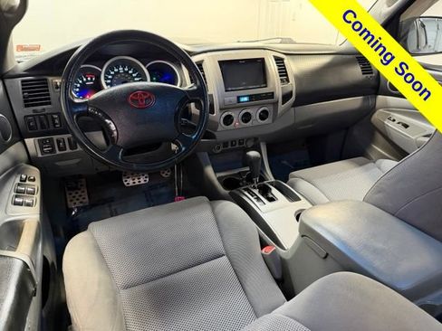 Used 2010 Toyota Tacoma 4x4 Double Cab w/ TRD Sport Pkg image 5