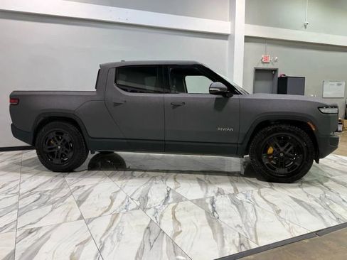 Used 2022 Rivian R1T Launch Edition image 5