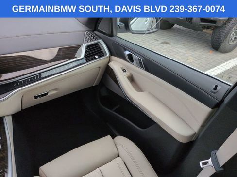 Certified 2024 BMW X5 xDrive40i w/ Executive Package AWD/4WD image 18
