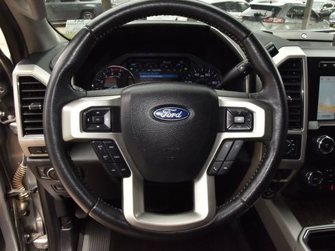Used 2020 Ford F250 Lariat w/ Tremor Off-Road Package AWD/4WD image 22