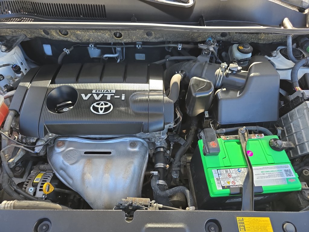 Used 2010 Toyota RAV4 4WD w/ Base L4 Extra Value Pkg image 29