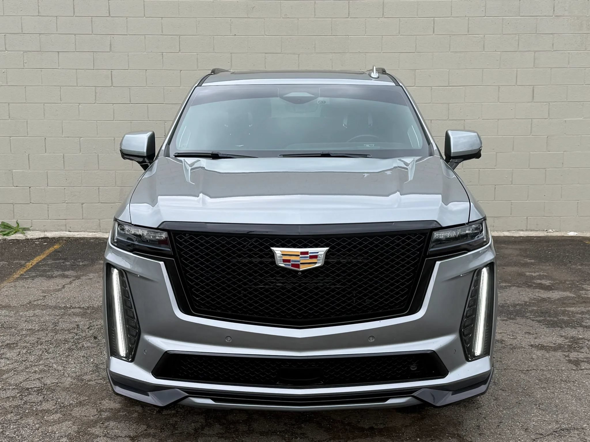 Used 2023 Cadillac Escalade V AWD/4WD image 18