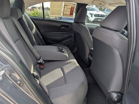 Used 2023 Toyota Corolla LE FWD image 30