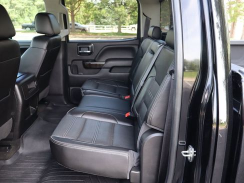 Used 2016 GMC Sierra 2500 Denali w/ Duramax Plus Package AWD/4WD image 20