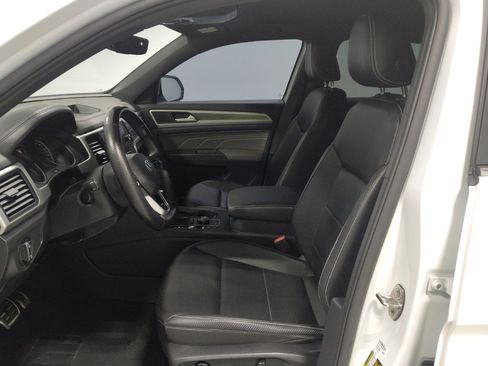 Used 2021 Volkswagen Atlas Cross Sport SE AWD/4WD image 17