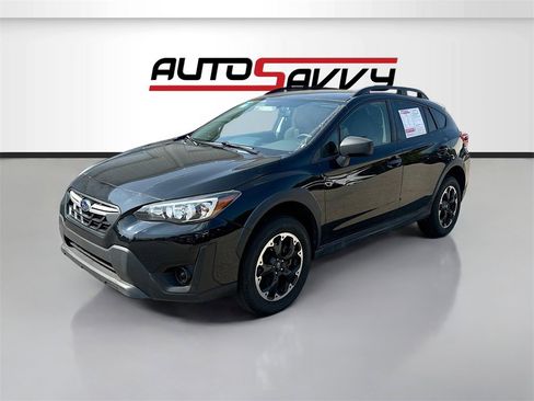 Used 2022 Subaru Crosstrek 2.0i image 3
