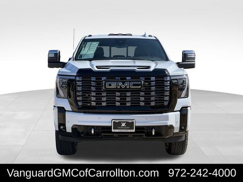 New 2026 GMC Sierra 2500 Denali Ultimate AWD/4WD image 7