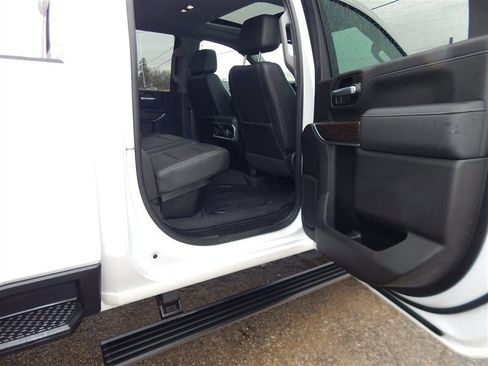 Used 2021 GMC Sierra 3500 Denali w/ Denali Ultimate Package image 14