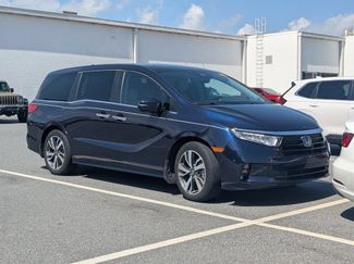 Used 2023 Honda Odyssey Touring video 1