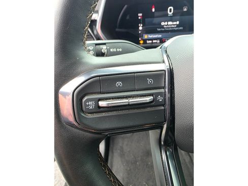 Used 2023 GMC Canyon AT4 w/ AT4 Premium Package AWD/4WD image 19