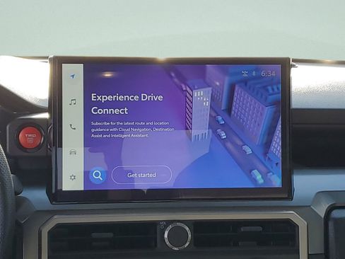 Certified 2025 Toyota Tacoma TRD Off-Road AWD/4WD image 13