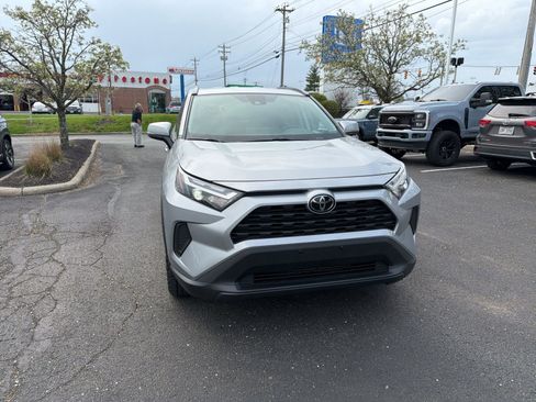 Used 2023 Toyota RAV4 XLE image 22