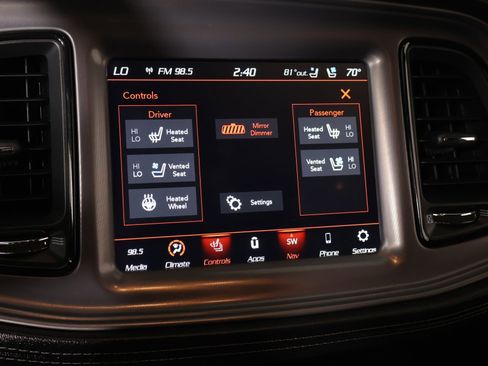 Used 2023 Dodge Challenger SXT w/ Plus Package RWD image 8