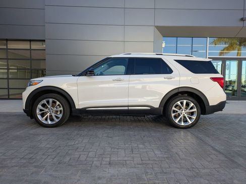 Used 2023 Ford Explorer Platinum w/ Technology Package image 7